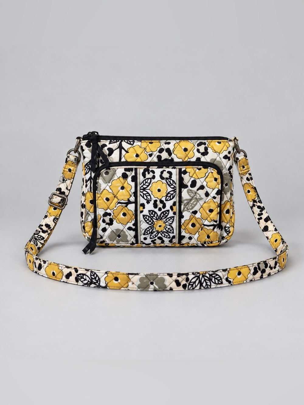 Vera Bradley Go Wild Crossbody Bag Purse Quilted Bohemian Cottage Retired
